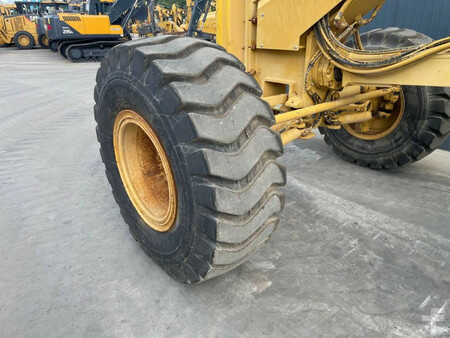 Niveladoras 2007 Caterpillar 14H (16)