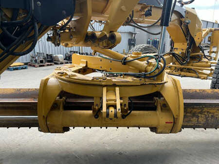 Grejdry 2014 Caterpillar 140M (15)
