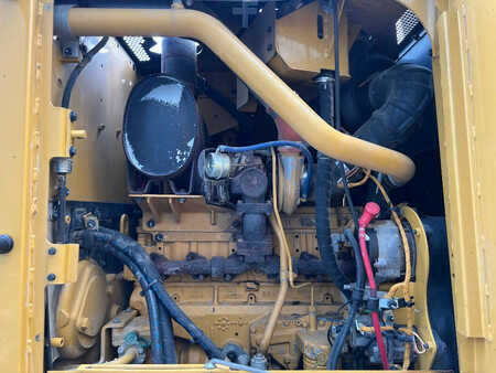 Grejdry 2014 Caterpillar 140M (16)