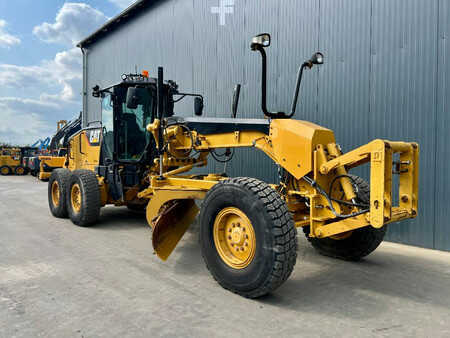 Grejdry 2014 Caterpillar 140M (31)