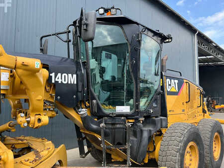 Grejdry 2014 Caterpillar 140M (6)