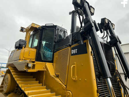 Pásové buldozery 2011 Caterpillar D9T (16)