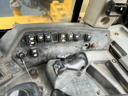 Pásové buldozery 2011 Caterpillar D9T (39)