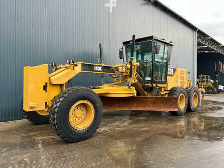 Grejdry 2018 Caterpillar 140K (1)