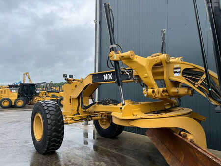 Grejdry 2018 Caterpillar 140K (12)