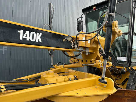 Grejdry 2018 Caterpillar 140K (15)