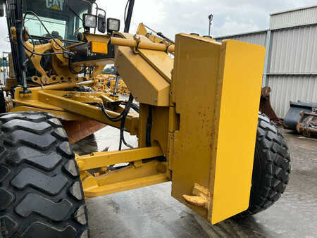 Grejdry 2018 Caterpillar 140K (19)
