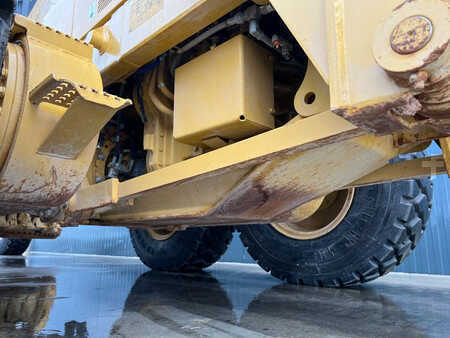 Grejdry 2018 Caterpillar 140K (25)