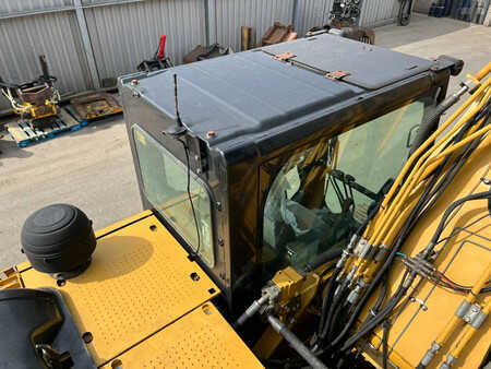Pelles sur chenilles 2011 Caterpillar 329D LN (25)