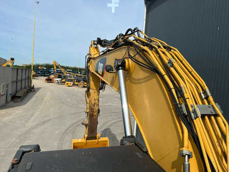 Pelles sur chenilles 2011 Caterpillar 329D LN (27)