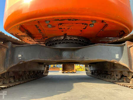 Escavadora de rastos 2012 Doosan DX235LCR (29)