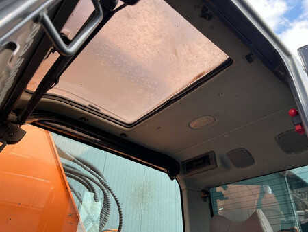 Escavadora de rastos 2012 Doosan DX235LCR (32)