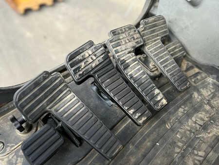 Escavadora de rastos 2012 Doosan DX235LCR (33)