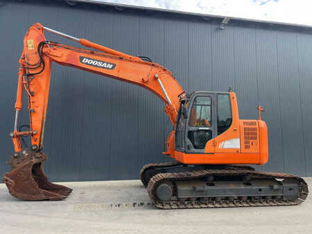 Koparki gąsienicowe 2012 Doosan DX235LCR (5)
