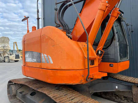 Koparki gąsienicowe 2012 Doosan DX235LCR (7)