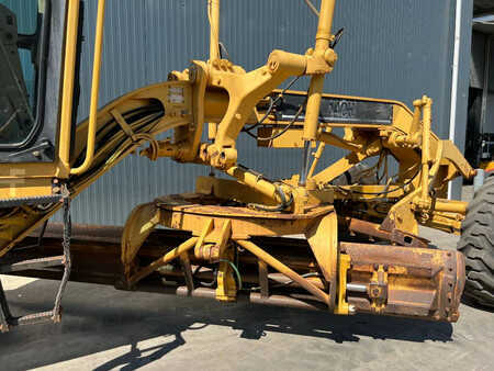 Niveladoras 1998 Caterpillar 140H (14)