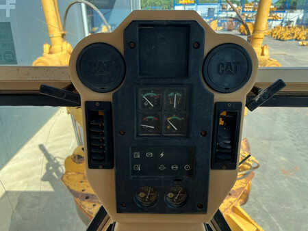 Niveladoras 1998 Caterpillar 140H (21)