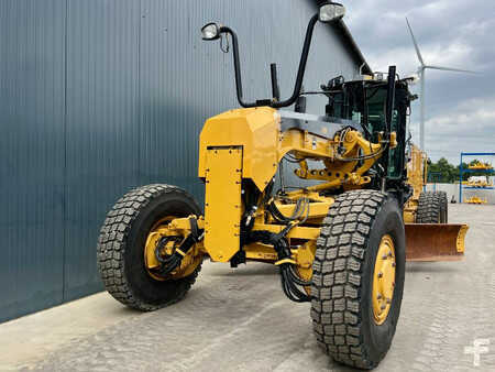 Grejdry 2012 Caterpillar 140M2 AWD (16)