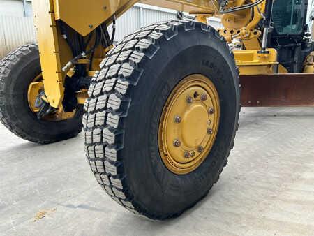 Grejdry 2012 Caterpillar 140M2 AWD (23)