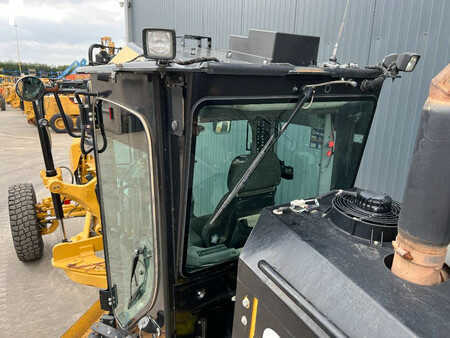 Grejdry 2012 Caterpillar 140M2 AWD (7)
