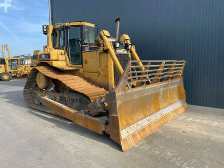 Telaketjupuskutraktorit 2002 Caterpillar D6R LGP (3)