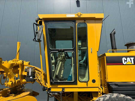 Livellatrici 2003 Caterpillar 140H (27)