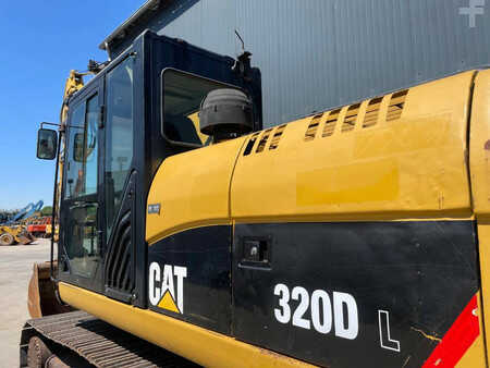 Pelles sur chenilles 2010 Caterpillar 320D L (23)
