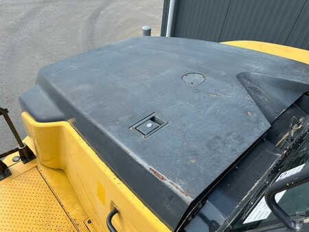 Articulated Dump Trucks 2012 Komatsu HM400-3 (16)