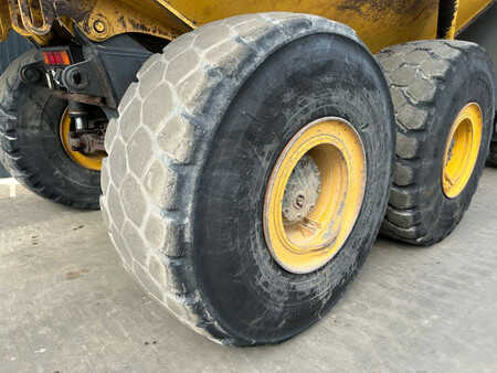 Articulated Dump Trucks 2012 Komatsu HM400-3 (37)
