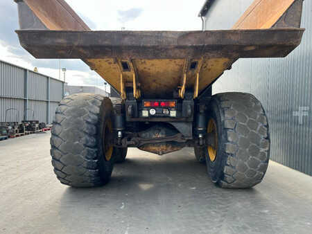 Articulated Dump Trucks 2012 Komatsu HM400-3 (4)