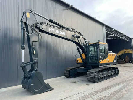 Telakaivinkoneet  2025 Hyundai R215L (1)