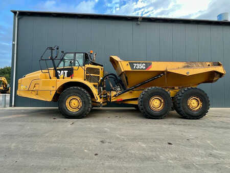 Dumpers articulados 2017 Caterpillar 735C (2)