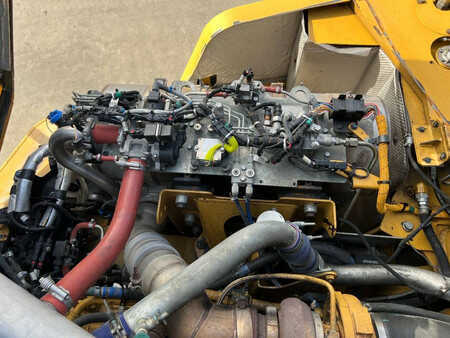 Articulated Dump Trucks 2017 Caterpillar 735C (39)