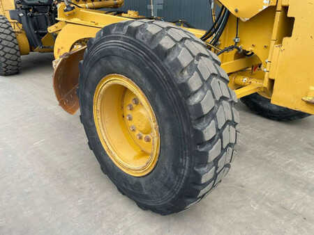 Grejdry 2015 Caterpillar 140M3 (24)