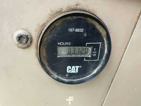 Livellatrici 1996 Caterpillar 140H (26)