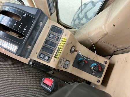 Livellatrici 1996 Caterpillar 140H (27)