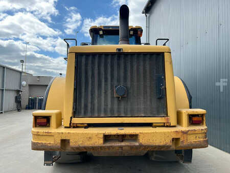 Chargeuse sur pneus 2006 Caterpillar 966 H (4)