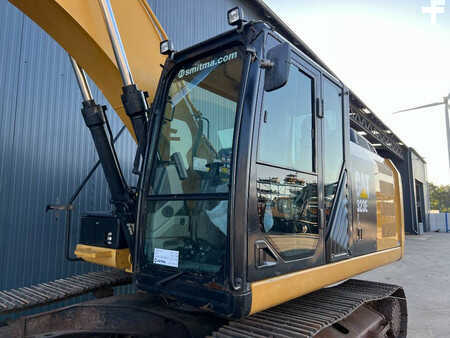 Koparki gąsienicowe 2013 Caterpillar 323E L (7)