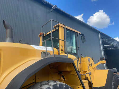 Ładowarki kołowe 2011 Volvo L180G (12)
