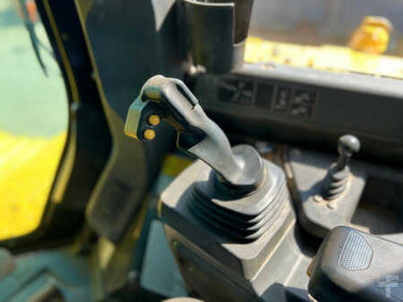 Pásové buldozery 2020 Caterpillar D6 LGP with CE (31)