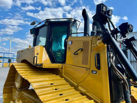 Pásové buldozery 2020 Caterpillar D6 LGP with CE (8)