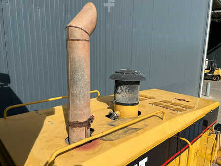 Livellatrici 2007 Caterpillar 140H (10)