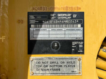 Livellatrici 2007 Caterpillar 140H (14)