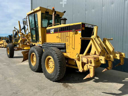 Livellatrici 2007 Caterpillar 140H (3)