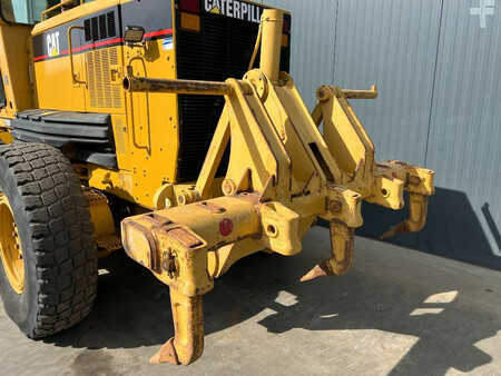 Livellatrici 2007 Caterpillar 140H (5)