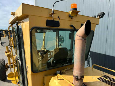 Livellatrici 2007 Caterpillar 140H (9)