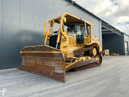 Bulldozer 2005 Caterpillar D7R II (1)