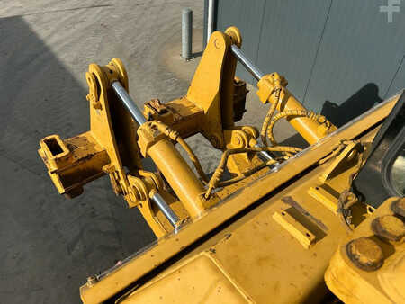Bulldozer 2005 Caterpillar D7R II (21)