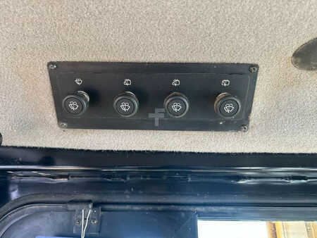 Bulldozer 2005 Caterpillar D7R II (3)