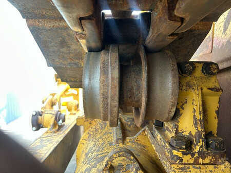 Bulldozer 2005 Caterpillar D7R II (31)